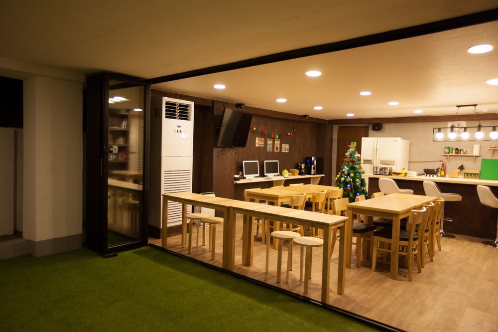 סיאול The Blossom Yeonnam Guesthouse מראה חיצוני תמונה