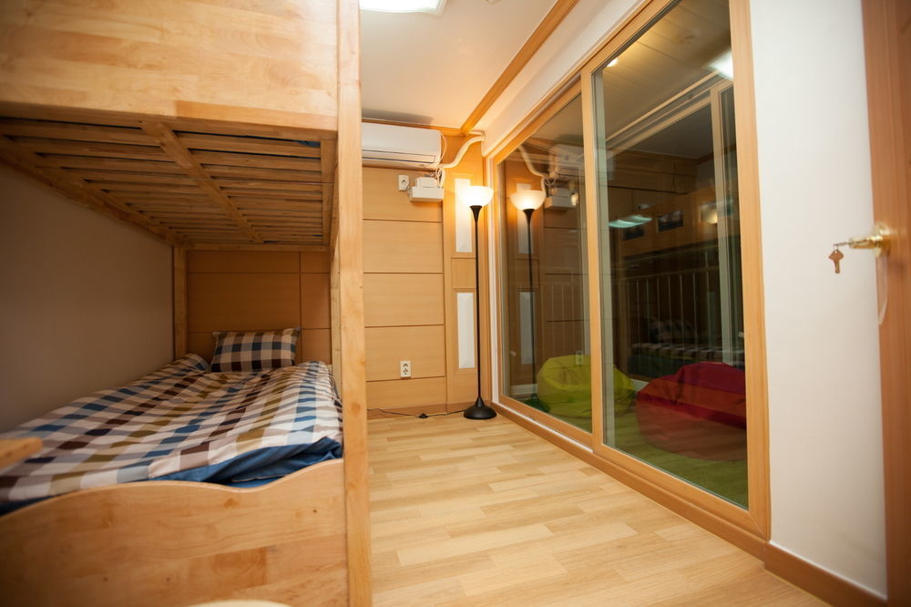 סיאול The Blossom Yeonnam Guesthouse מראה חיצוני תמונה