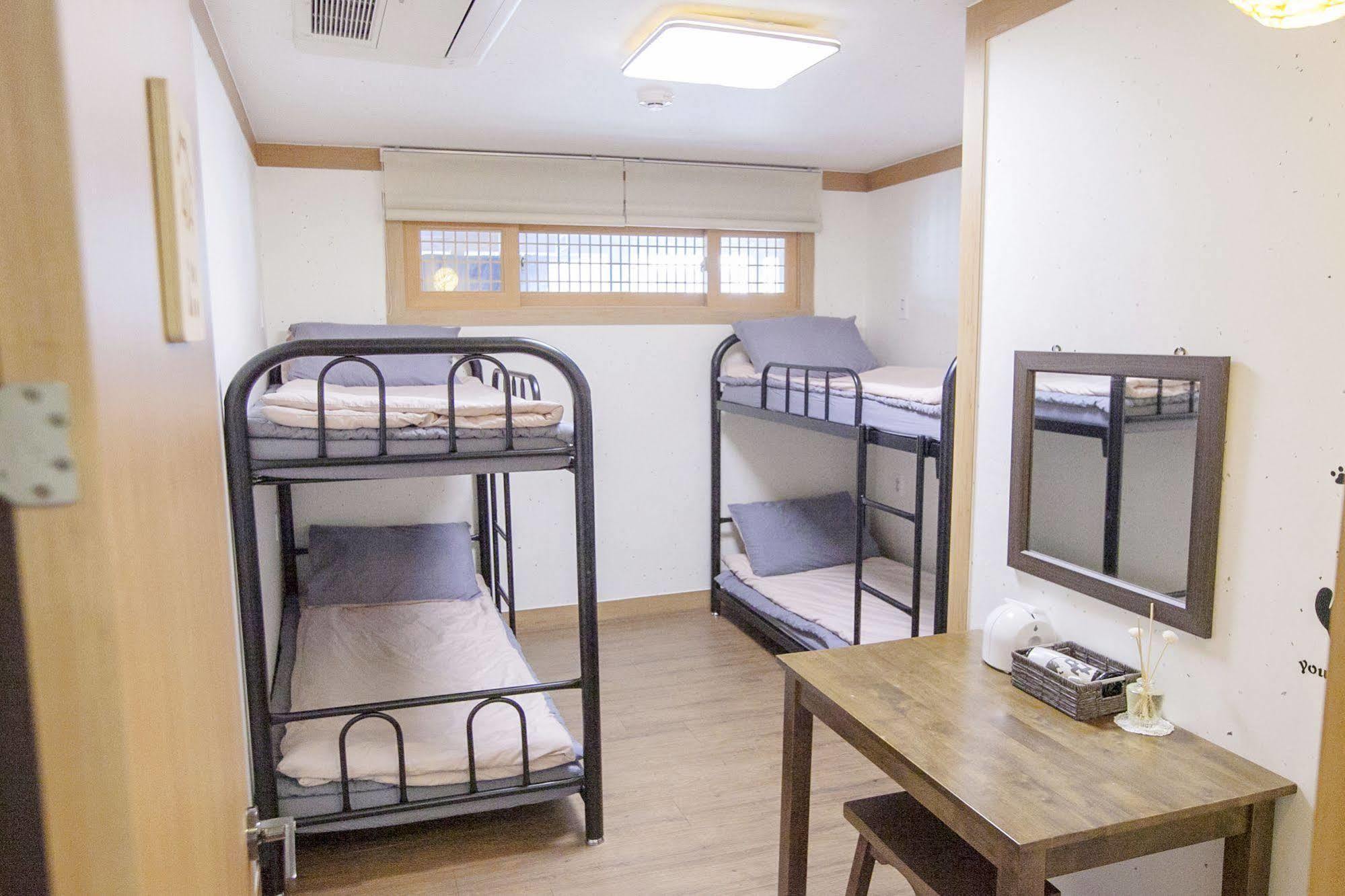 סיאול The Blossom Yeonnam Guesthouse מראה חיצוני תמונה